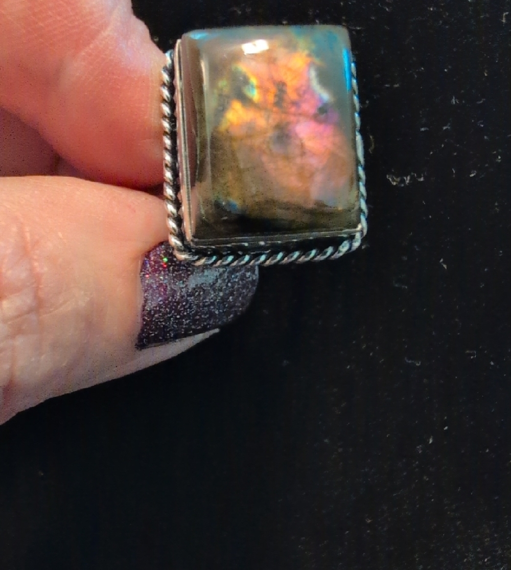 Ring With Rectangular Labradorite (With Purple & Orange Flashes)